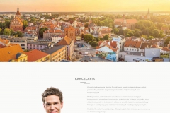 Wygląd strony głównej na laptopie